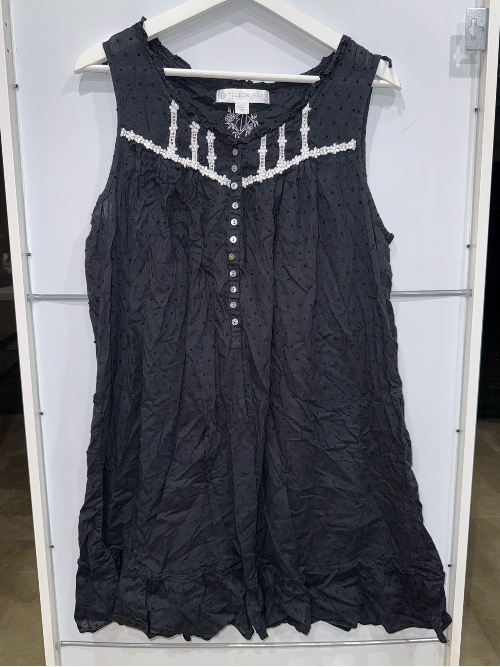 Eileen West Sleeveless Nightgown Chemise